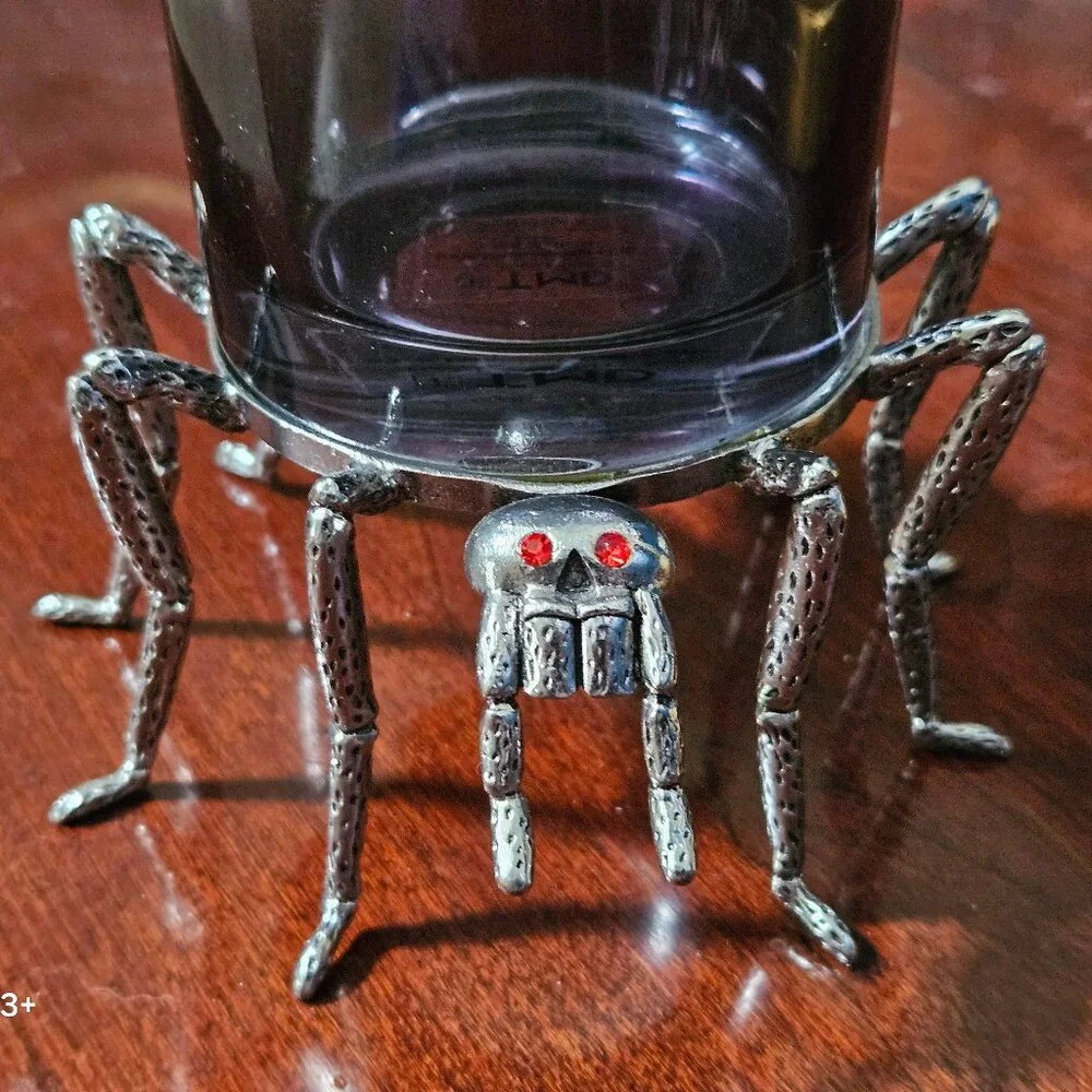 RARE HALLOWEEN METAL SCARY SPIDER RED EYES WATER BAR GLASS GOBLET CANDLE HOLDER